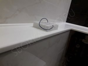 столешница в ванну из искусственного камня
